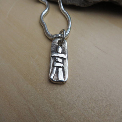 Inukshuk Pendant - AMAZINGNECKLACE.COM