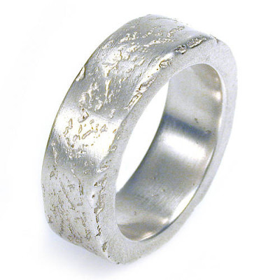Medium Silver Concrete Personalised Ring - AMAZINGNECKLACE.COM
