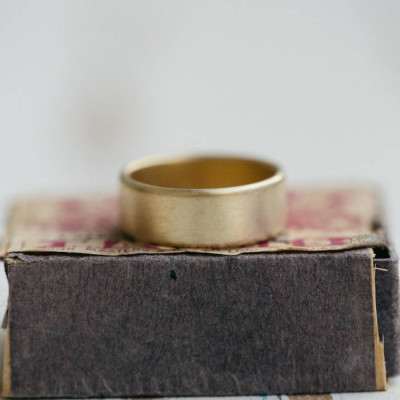 Mens Wide Brushed Pillow Wedding Personalised Ring 18ct Gold - AMAZINGNECKLACE.COM