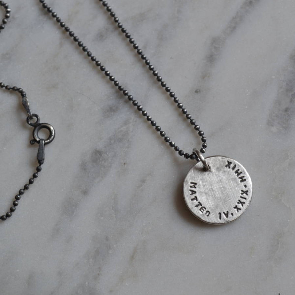 Mens Personalised Silver Pendant - AMAZINGNECKLACE.COM