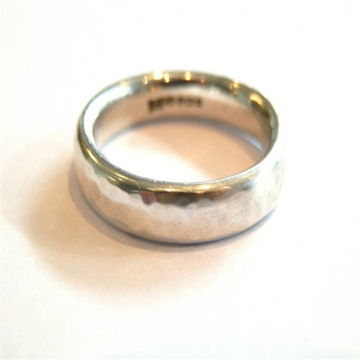 Mens Silver Hammered Personalised Ring - AMAZINGNECKLACE.COM