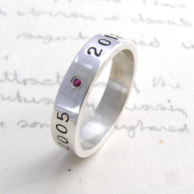 Silver Personalised Ring For Couple - AMAZINGNECKLACE.COM