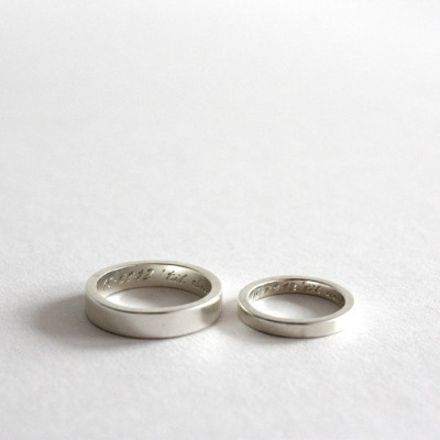 Pair Of Rings, Personalised Siver Bands - AMAZINGNECKLACE.COM