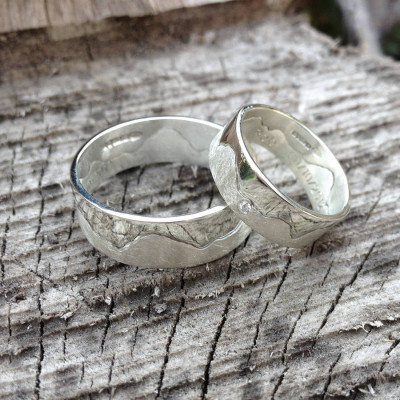 Personalised Mountain Landscape Skyline Ring - AMAZINGNECKLACE.COM