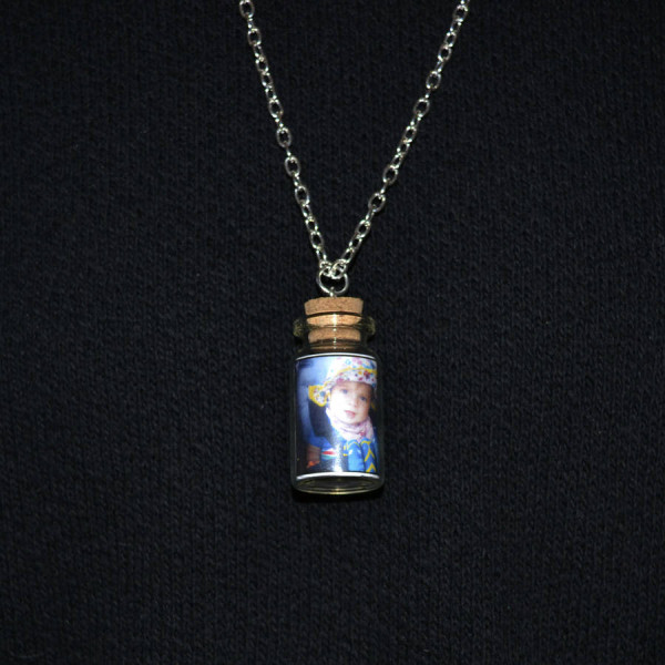 Photo Bottle Charm Personalised Necklace - AMAZINGNECKLACE.COM