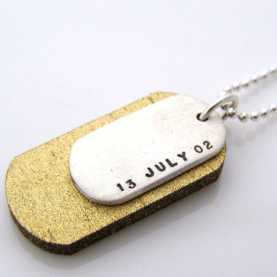 Personalised Silver And Wood Dog Tags - AMAZINGNECKLACE.COM