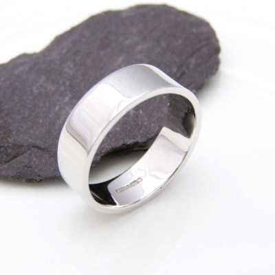 Personalised 18ct White Gold Wedding Ring - AMAZINGNECKLACE.COM