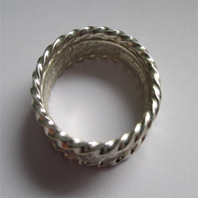 Rocky Outcrop Twist Personalised Ring - AMAZINGNECKLACE.COM