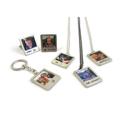 Personalised Silver Polaroid Necklace - AMAZINGNECKLACE.COM