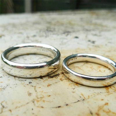 Silver Comfort Fit Wedding Personalised Ring Set - AMAZINGNECKLACE.COM