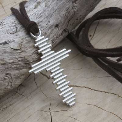 Large Silver Cross Personalised Necklace - AMAZINGNECKLACE.COM