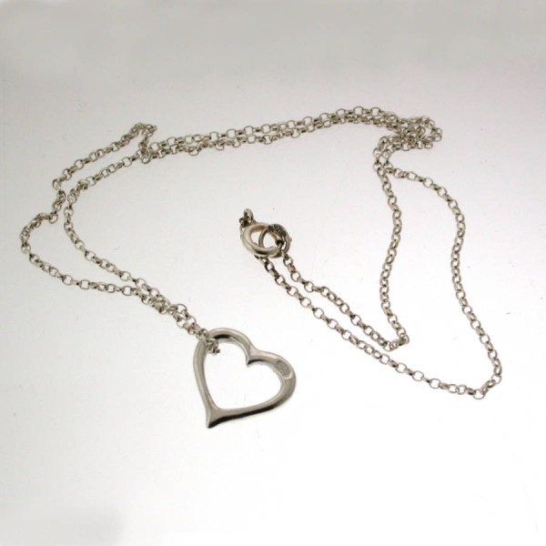 Valentines Silver Heart Personalised Necklace - AMAZINGNECKLACE.COM