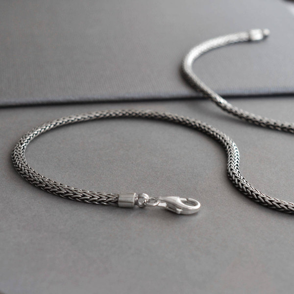 Sterling Silver Oval Snake Personalised Necklace - AMAZINGNECKLACE.COM