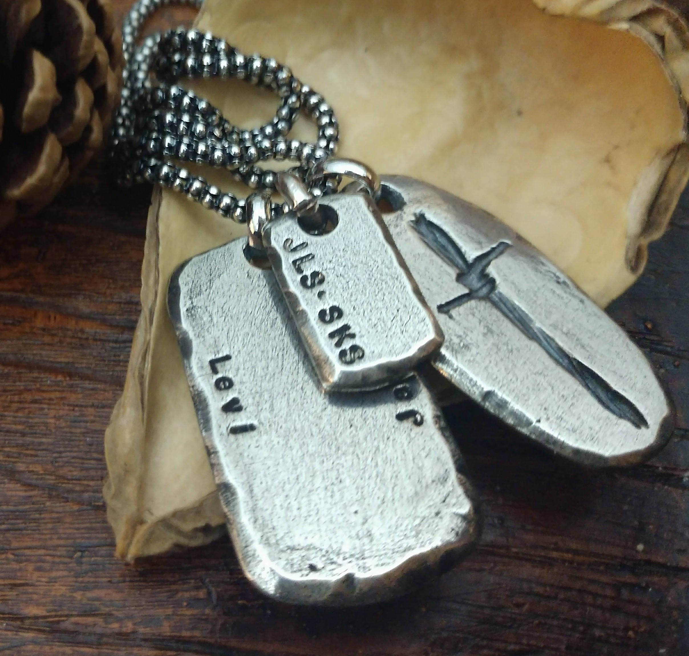 Mens Necklace Dog Tag Personalized Necklace Name Necklace for Him Gift for Husband Boyfriend Valentines Day Gift for Him Fathers Day